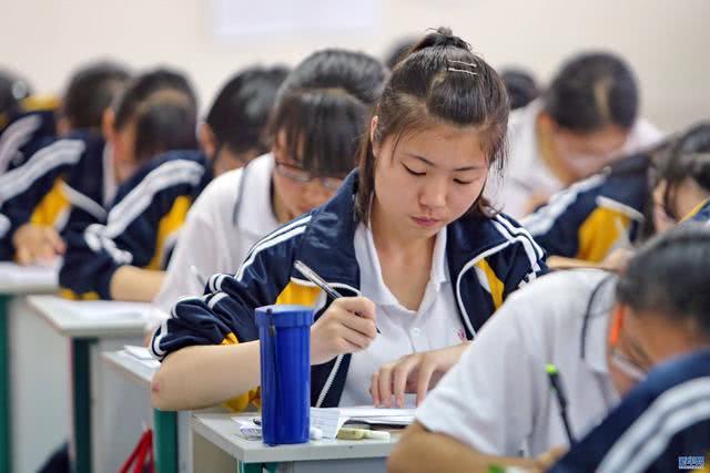 孩子成绩不好，考不上高中，怎么办？这4条路可以帮孩子弯道超车